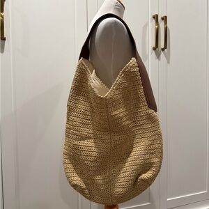 Banana Republic Slouchy Vida Straw Bag